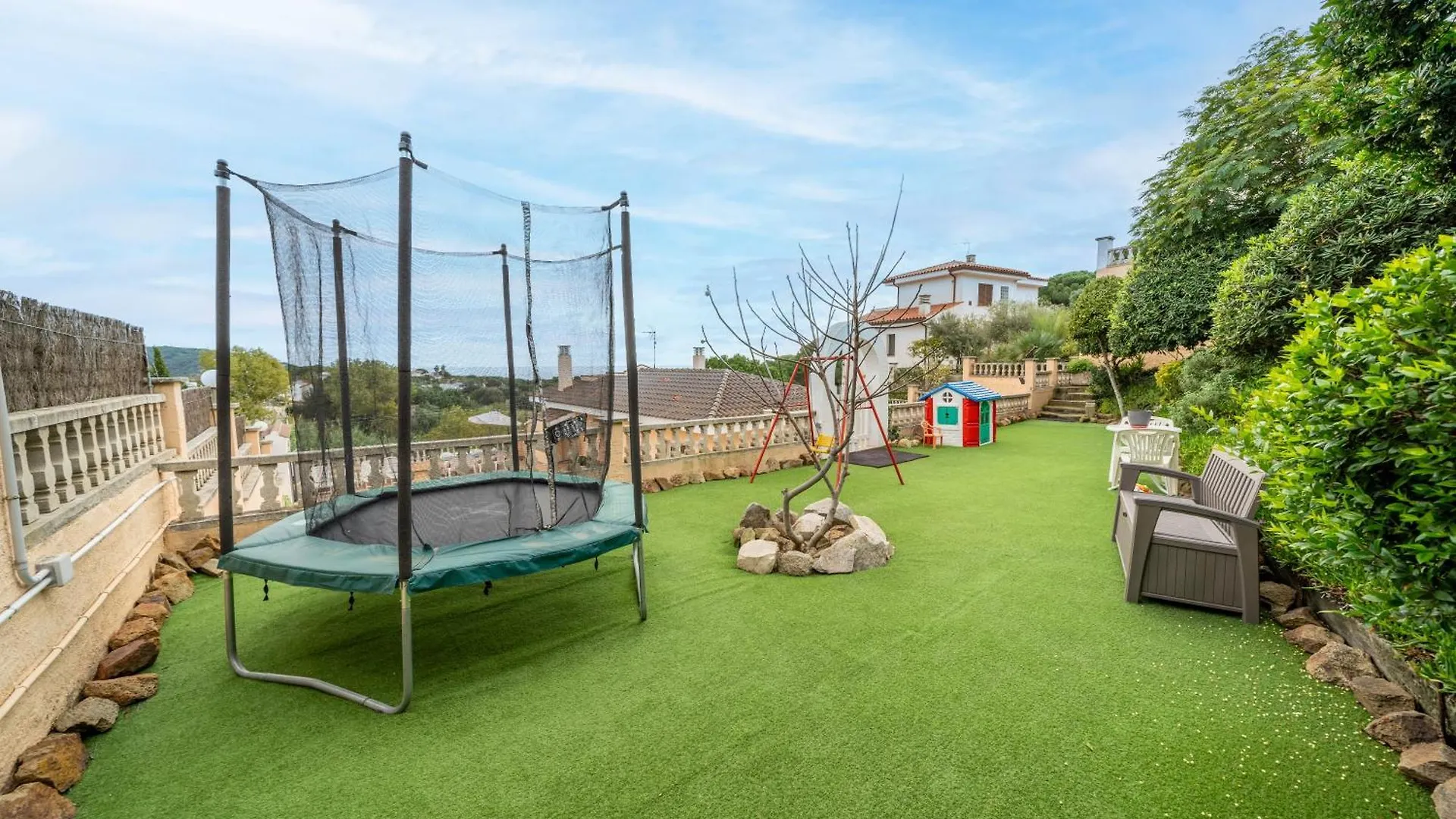 Homeholidaysrentals Aube Sant Cebria de Vallalta 0*,