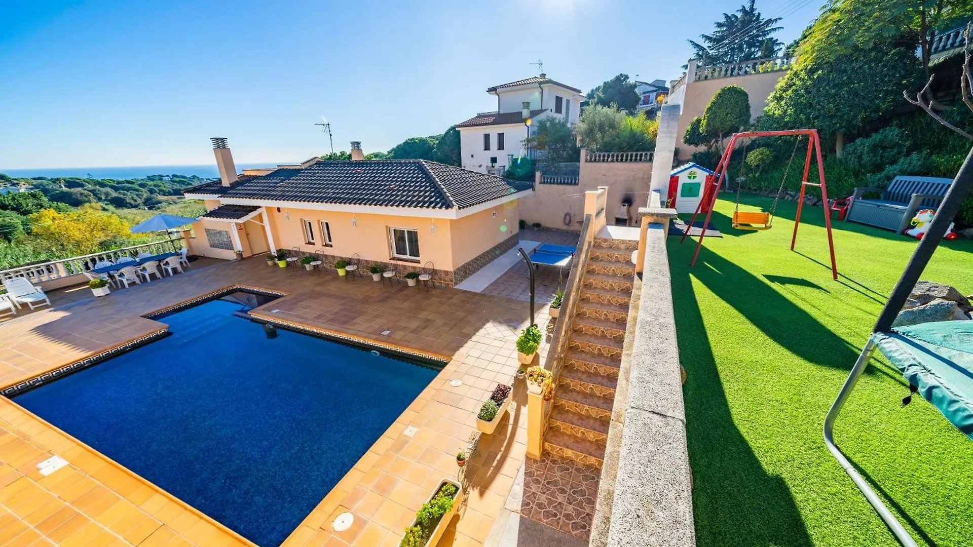 Homeholidaysrentals Aube Sant Cebrià de Vallalta 0*,  Španělsko